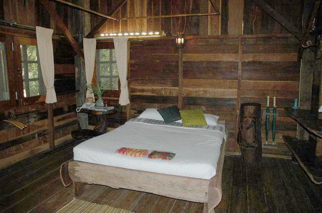 Momchailai Forest Retreat Канчанабури Екстериор снимка